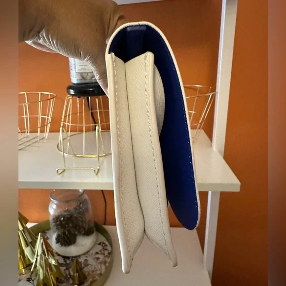 KATE SPADE Lily Ave Kiki White Clutch (NWOT) - Picture 3 of 14